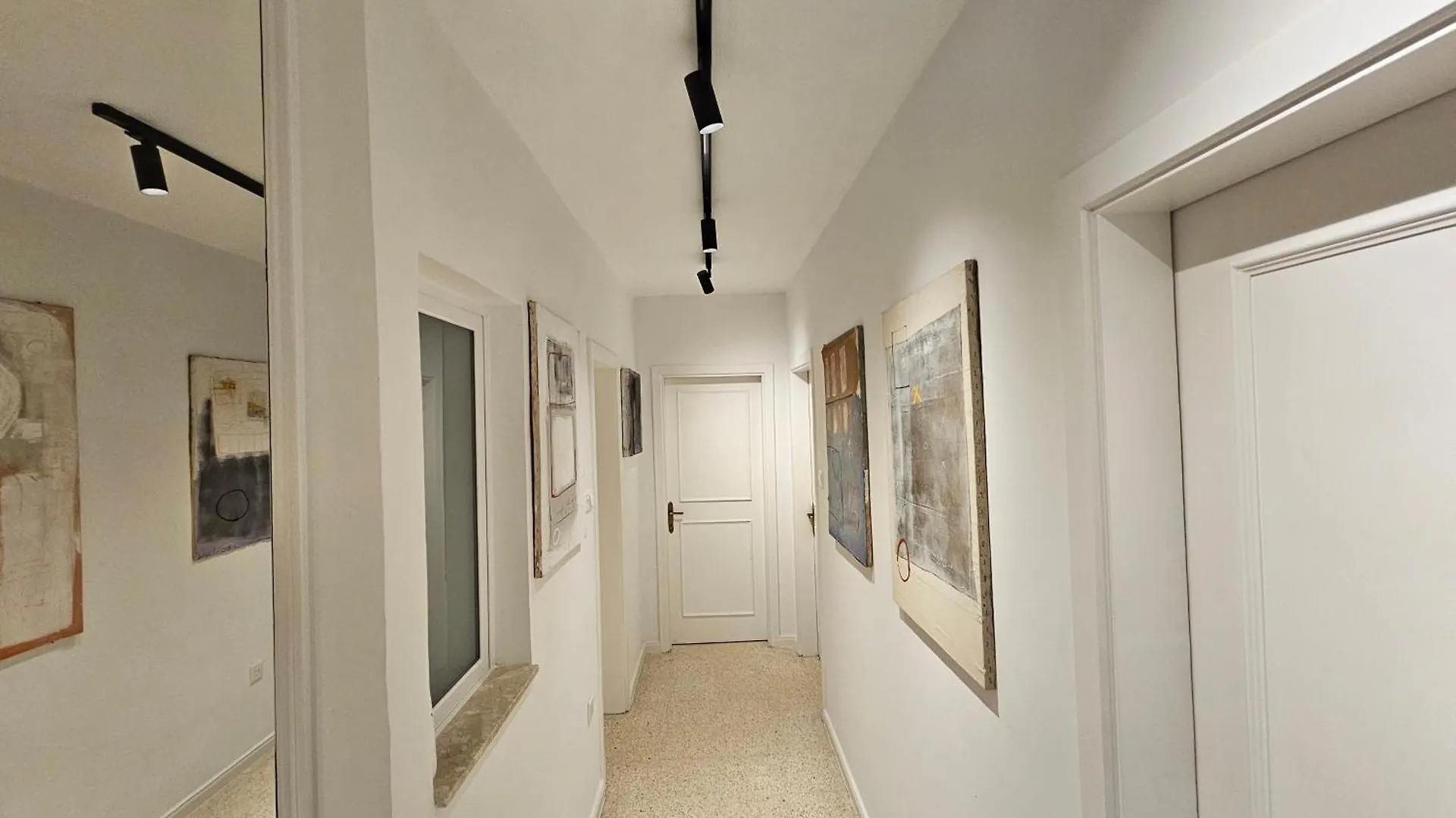 3 Bedroom Apt In Prime Location 5M Away From Beach Is-Swieqi 0*,  Malta